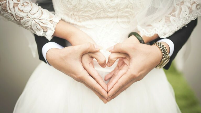 Les faire-part de mariage originaux : une annonce insolite pour surprendre vos invités